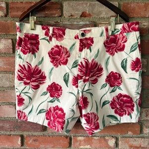 Murano White Shorts with Pink Floral Print